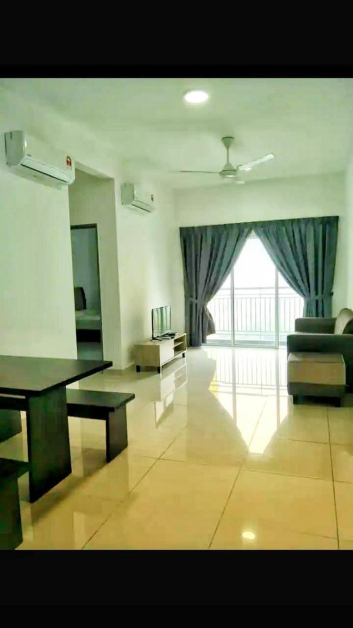 Mesahill Nilai 2 Room Condo - Fast Wifi, Amazing Pool & Tv المظهر الخارجي الصورة